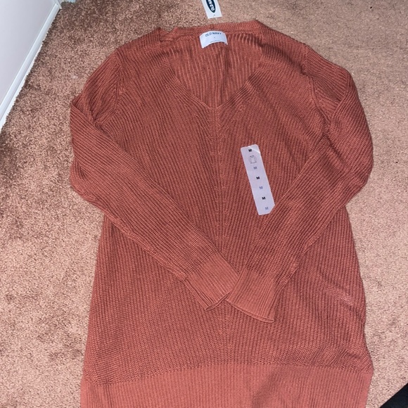 Old Navy rust sweater - Picture 1 of 1